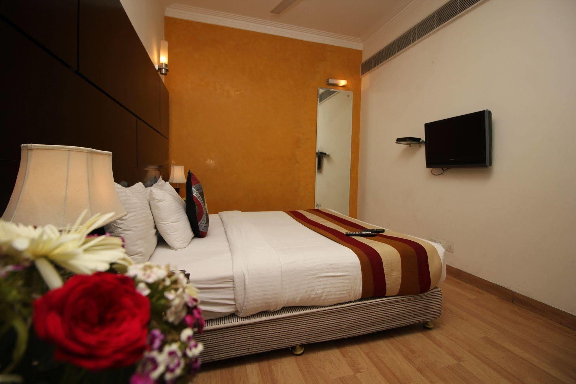 Hotel Mint Casa Νέο Δελχί Εξωτερικό φωτογραφία